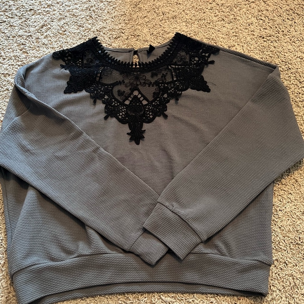 Long sleeve top